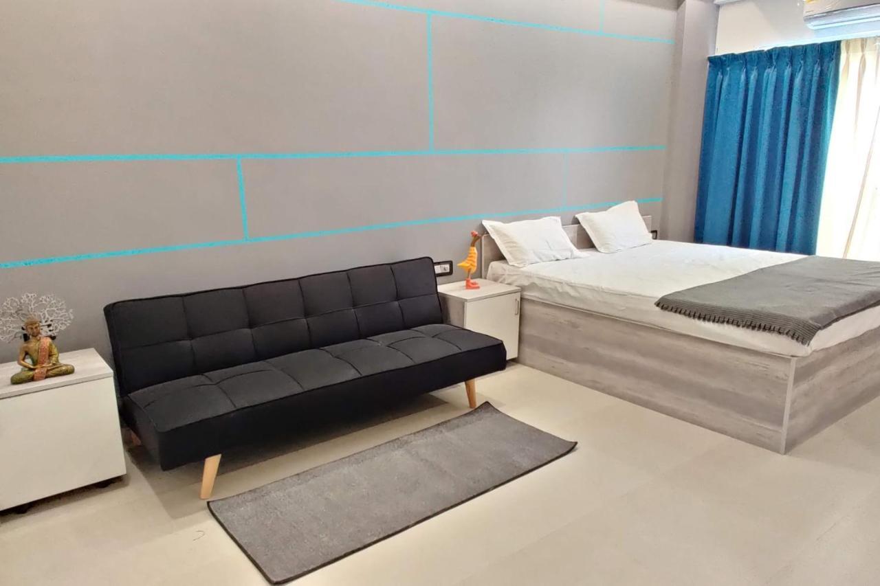 Restel Studio Flats Χιντεραμπάντ Εξωτερικό φωτογραφία